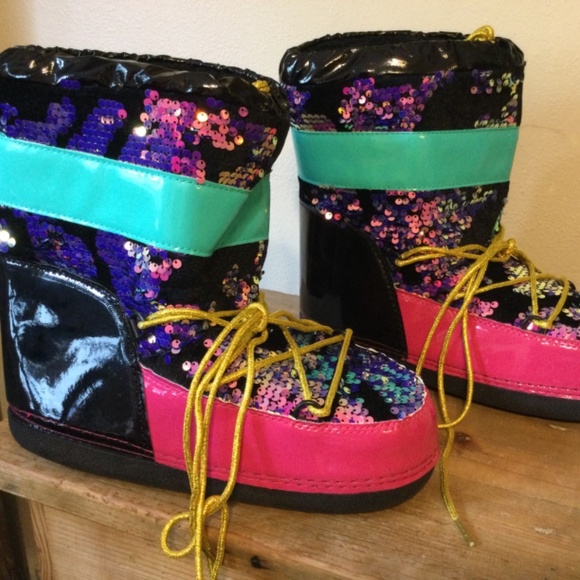 Cape Robbin Multi Color Sparkle/Glitter Boot Size 11M - Picture 2 of 7